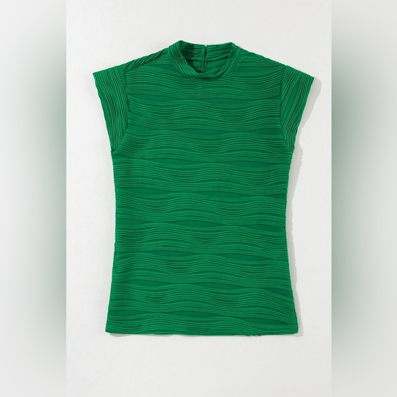 Dark Green Wavy Textured Mock Neck Cap Sleeve Top - Picture 8 of 11